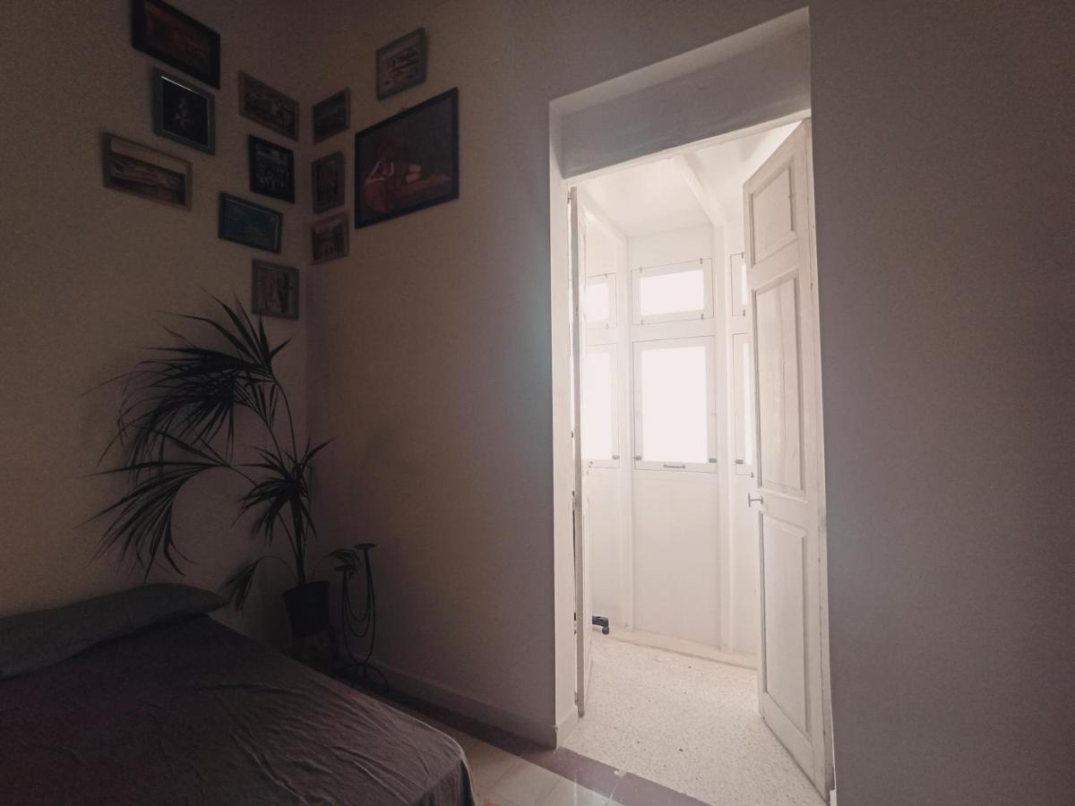 Dhara House Malta Bed & Breakfast Paola Bagian luar foto